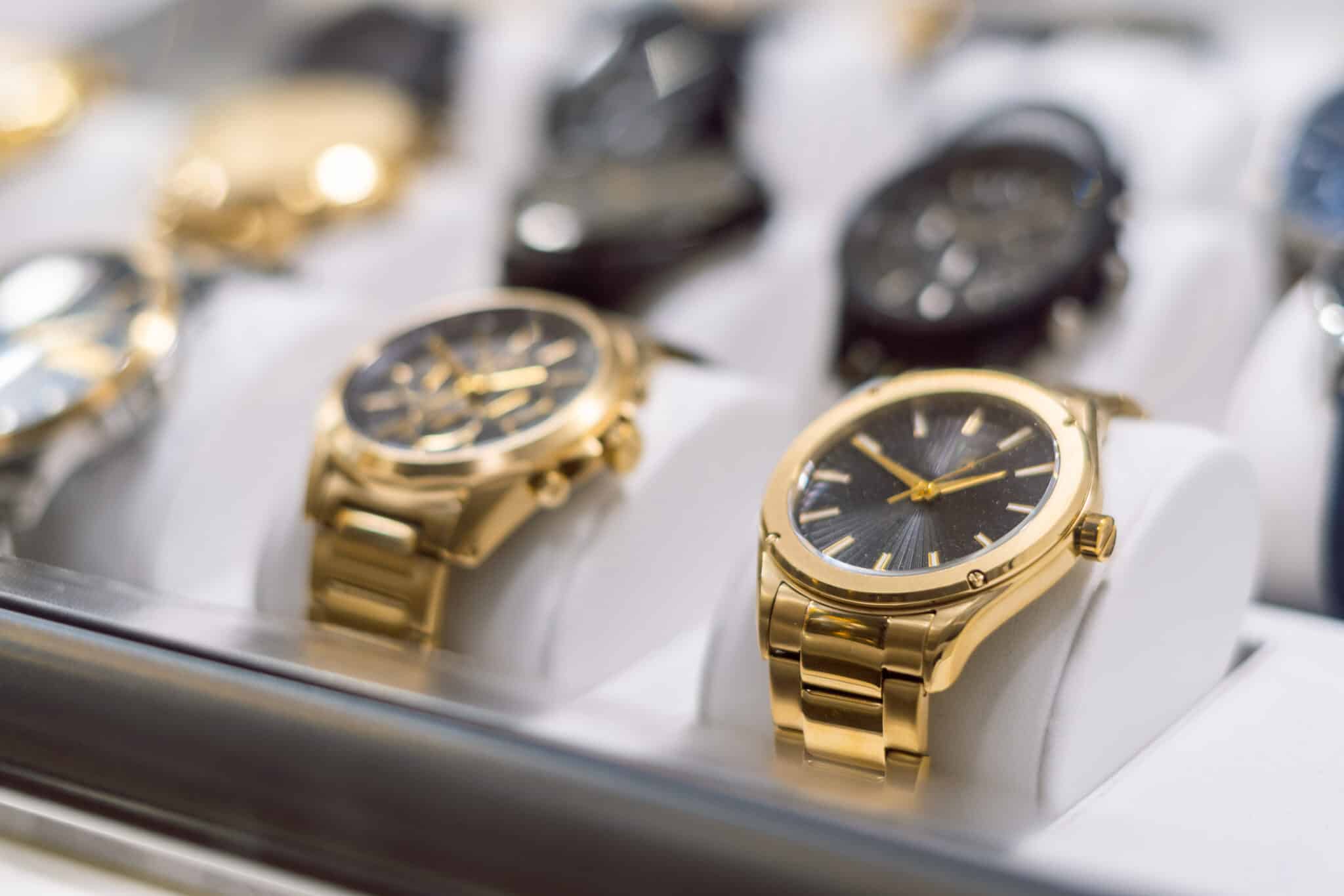 High-end watch brands finally embrace the digital market